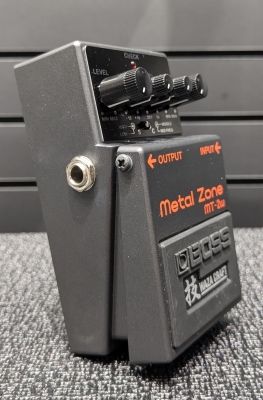 BOSS - MT-2W Waza Craft Metal Zone 2